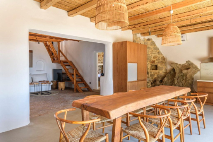 PHOTO-2022-07-17-14-43-3819-1024x682